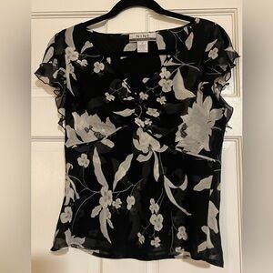 Women's Black and White Floral Blouse
